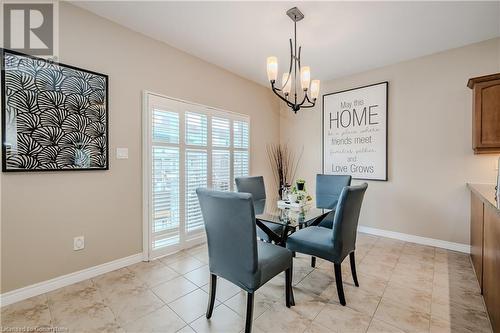 37 Moonbeam Drive, Hamilton, ON - Indoor Photo Showing Dining Room