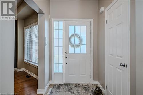 37 Moonbeam Drive, Hamilton, ON - Indoor Photo Showing Other Room