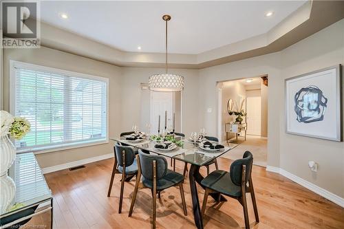 37 Moonbeam Drive, Hamilton, ON - Indoor Photo Showing Dining Room