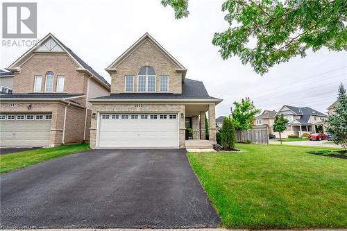 2935 Berwick Drive, Burlington, ON - Outdoor With Facade