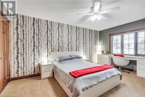 7689 Mount Carmel Boulevard, Niagara Falls, ON - Indoor Photo Showing Bedroom