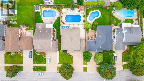 7689 Mount Carmel Boulevard, Niagara Falls, ON - Outdoor With In Ground Pool With View