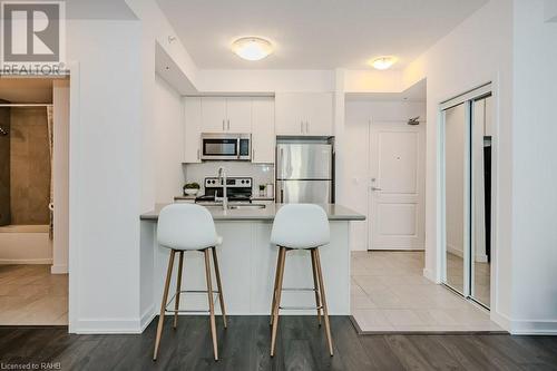 81 Robinson Street Unit# 804, Hamilton, ON - Indoor Photo Showing Kitchen With Stainless Steel Kitchen