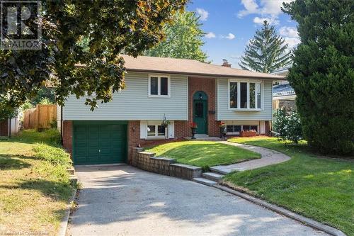 4012 Kingston Court, Burlington, ON - Outdoor With Facade