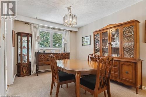 4012 Kingston Court, Burlington, ON - Indoor Photo Showing Dining Room