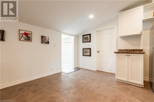 393 Brock Street, Brantford, ON - Indoor Photo Showing Other Room