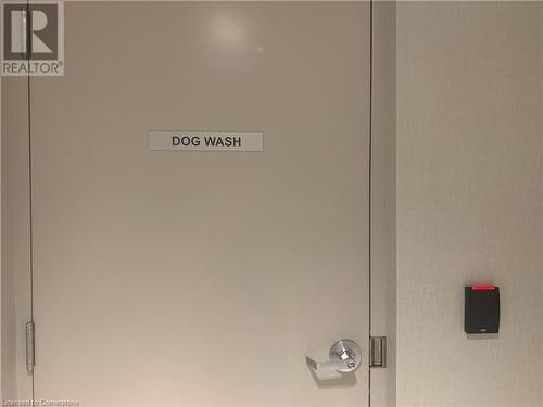 Dog Wash - 2093 Fairview Street Unit# 201, Burlington, ON -  Photo Showing Other Room