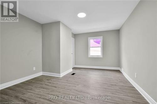 92 Corman Avenue, Stoney Creek, ON - Indoor Photo Showing Other Room