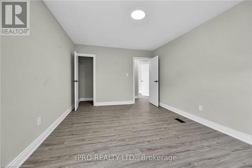 92 Corman Avenue, Stoney Creek, ON - Indoor Photo Showing Other Room