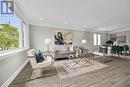 92 Corman Avenue, Stoney Creek, ON  - Indoor Photo Showing Living Room 