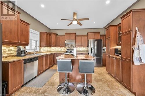 61 Provident Way, Hamilton, ON - Indoor Photo Showing Kitchen With Double Sink