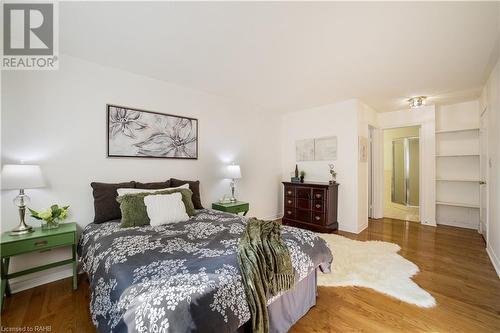 3050 Pinemeadow Drive Unit# 56, Burlington, ON - Indoor Photo Showing Bedroom