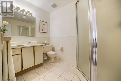 3-pc. ensuite - 3050 Pinemeadow Drive Unit# 56, Burlington, ON - Indoor Photo Showing Bathroom