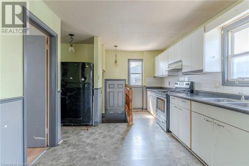 151 Main Street E, Port Colborne, ON - Indoor Photo Showing Kitchen