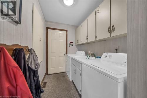 3 Shoreline Crescent, Grimsby, ON - Indoor Photo Showing Laundry Room