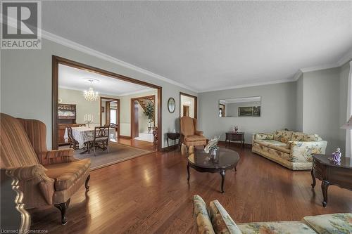 3 Shoreline Crescent, Grimsby, ON - Indoor Photo Showing Living Room