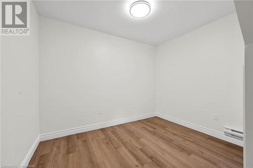 68 Kinrade Avenue, Hamilton, ON - Indoor Photo Showing Other Room