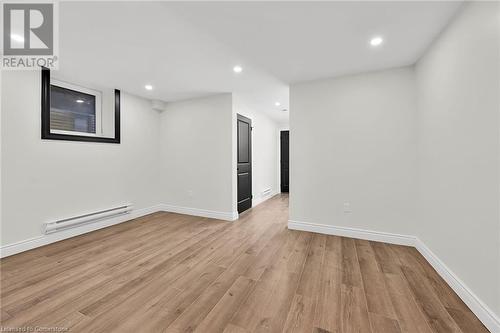 68 Kinrade Avenue, Hamilton, ON - Indoor Photo Showing Other Room