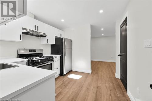 68 Kinrade Avenue, Hamilton, ON - Indoor Photo Showing Kitchen