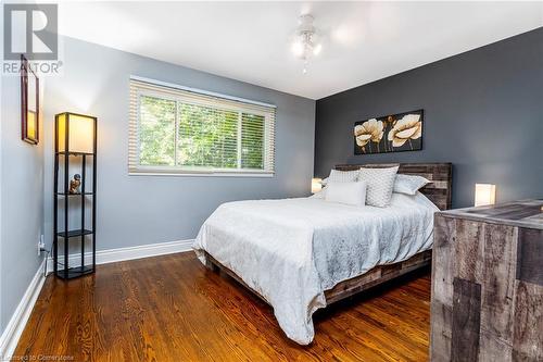 129 Parkview Drive, Ancaster, ON - Indoor Photo Showing Bedroom