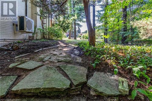 129 Parkview Drive, Ancaster, ON - Outdoor