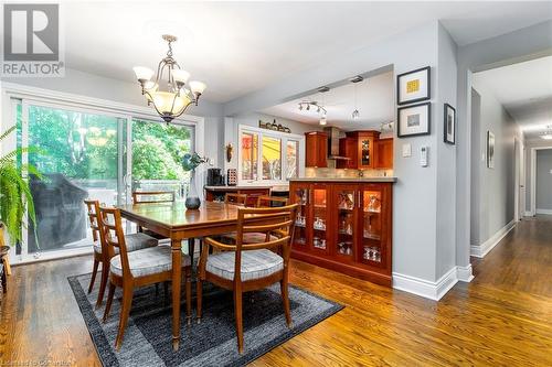 129 Parkview Drive, Ancaster, ON - Indoor Photo Showing Dining Room