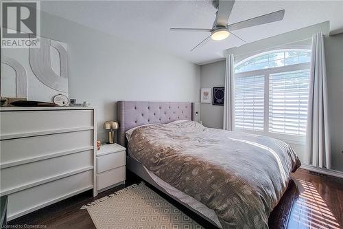 2086 Ghent Avenue Unit# 53, Burlington, ON - Indoor Photo Showing Bedroom