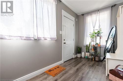 47 Lowell Avenue, St. Catharines, ON - Indoor Photo Showing Other Room