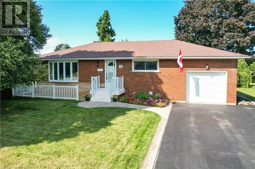 16 Tunbridge Crescent, Grimsby, ON 