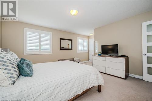 1491 Plains Road W Unit# 11, Burlington, ON - Indoor Photo Showing Bedroom