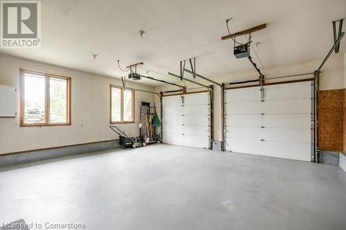 7385 Milburough Line, Milton, ON - Indoor Photo Showing Garage