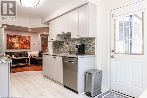 94 Huntingwood Avenue Unit# 3, Hamilton, ON - Indoor Photo Showing Kitchen