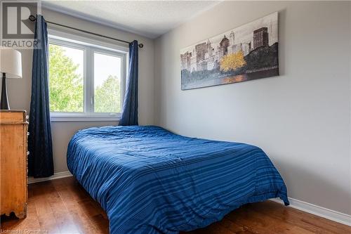 94 Huntingwood Avenue Unit# 3, Hamilton, ON - Indoor Photo Showing Bedroom