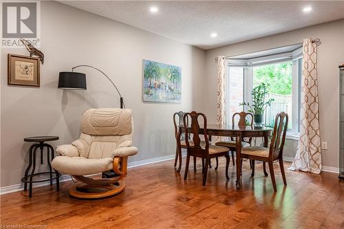 94 Huntingwood Avenue Unit# 3, Hamilton, ON - Indoor Photo Showing Dining Room