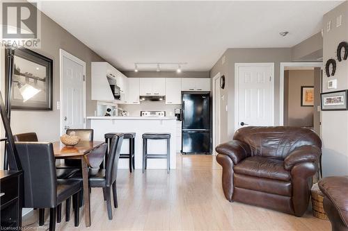 2040 Cleaver Avenue Unit# 304, Burlington, ON - Indoor