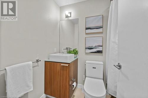 25 Stafford Street Unit# 703, Toronto, ON - Indoor Photo Showing Bathroom