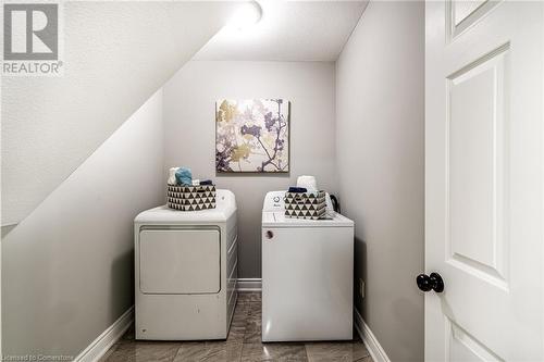 26 Cambridge Avenue, Hamilton, ON - Indoor Photo Showing Laundry Room