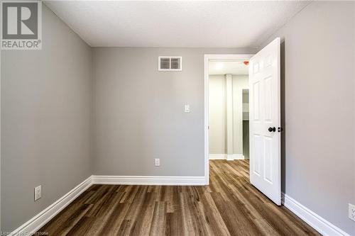 26 Cambridge Avenue, Hamilton, ON - Indoor Photo Showing Other Room