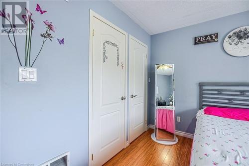 148 Mount Albion Road, Hamilton, ON - Indoor Photo Showing Bedroom