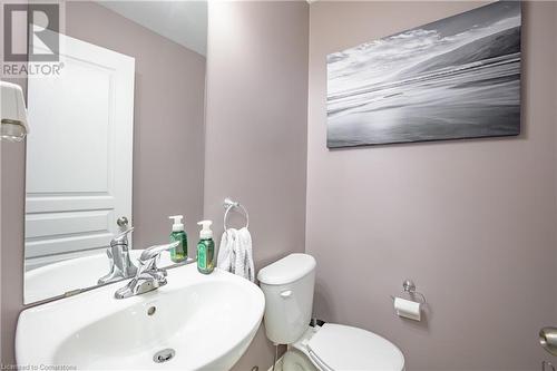 8855 Silverstar Court, Niagara Falls, ON - Indoor Photo Showing Bathroom