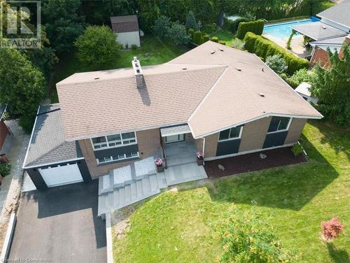 218 Memorial Drive, Brantford, ON - Outdoor