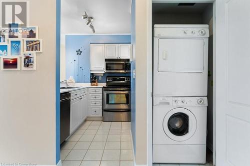 1276 Maple Crossing Boulevard Unit# 310, Burlington, ON - Indoor Photo Showing Laundry Room