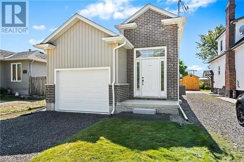 137 St George Street, Welland, ON - Outdoor With Facade