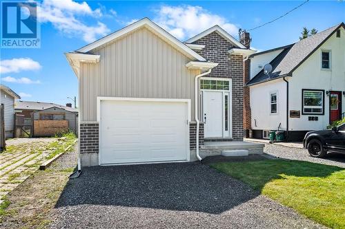 137 St George Street, Welland, ON - Outdoor