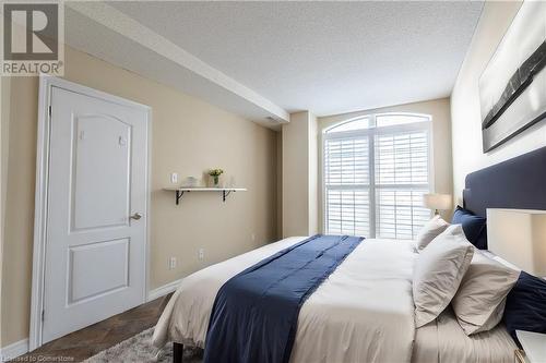 135 James Street S Unit# 217, Hamilton, ON - Indoor Photo Showing Bedroom