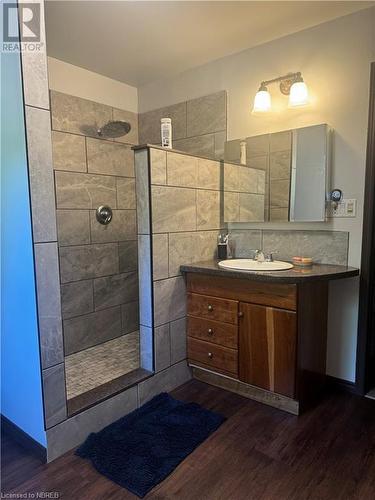 479 Jodouin Road, Mattawa, ON - Indoor Photo Showing Bathroom