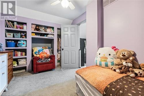 127 Grosvenor Avenue N, Hamilton, ON - Indoor Photo Showing Bedroom