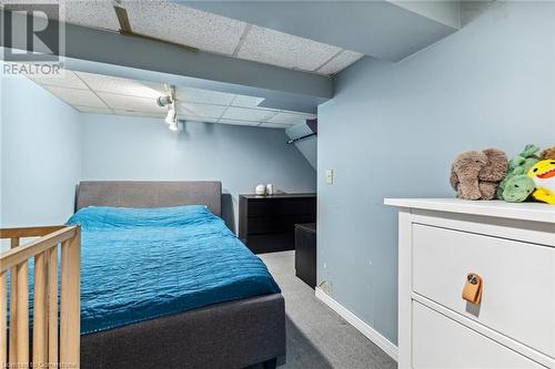 127 Grosvenor Avenue N, Hamilton, ON - Indoor Photo Showing Bedroom