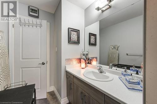 464 Jessica Way, London, ON - Indoor Photo Showing Bathroom