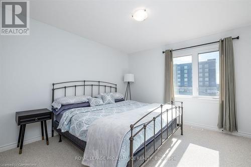 648 Halloway  (Upper Level) Drive, Kingston, ON - Indoor Photo Showing Bedroom